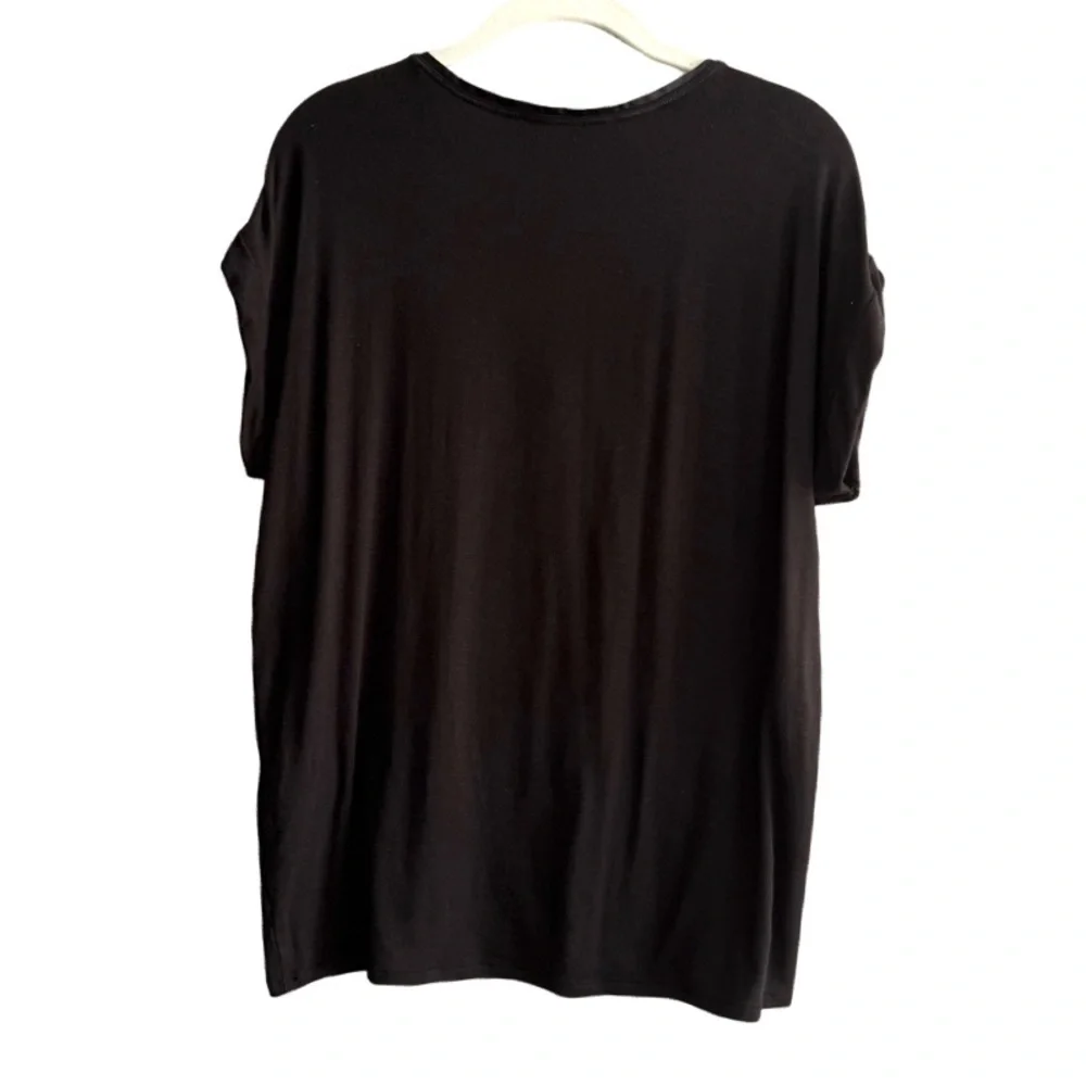 WHBM Short Sleeve Tee V-neck Satin Trim Top Black Size M - Picture 2 of 9
